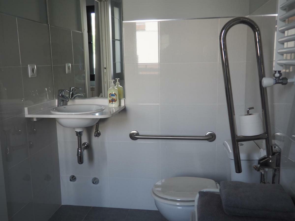 Hostel Once Nudos Луанко Екстер'єр фото